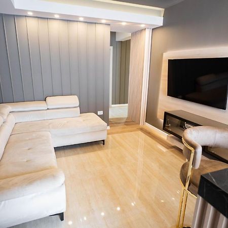 Filadelfia Apartment Suceava Exteriör bild