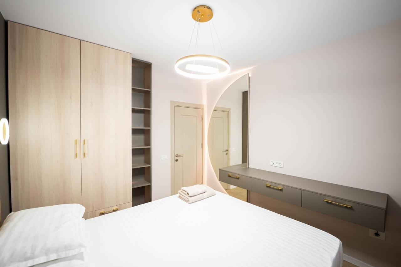 Filadelfia Apartment Suceava Exteriör bild